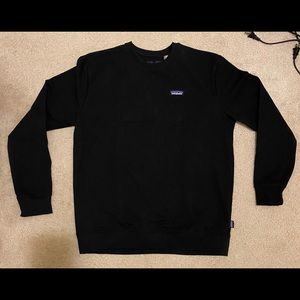 Patagonia men’s crewneck sweatshirt